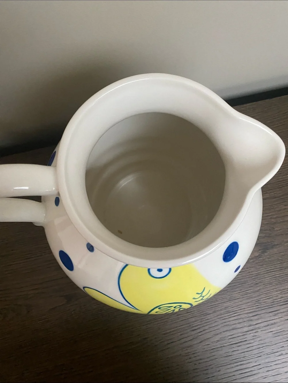 Anthropologie Biscuit hand painted Pottery Cute Chicken Wide Large Pitcher